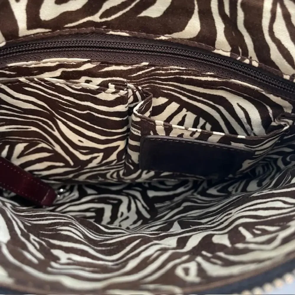 Brighton women's koda black & brown soft leather crossbody. - Picture 15 of 16